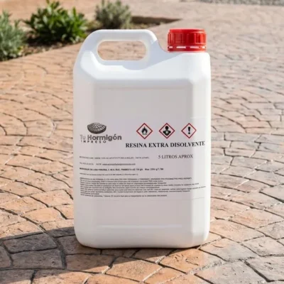 Resina extra disolvente 5 litros para hormigón impreso.