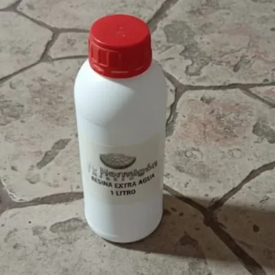 Resina extra agua para hormigón impreso (1 litro)